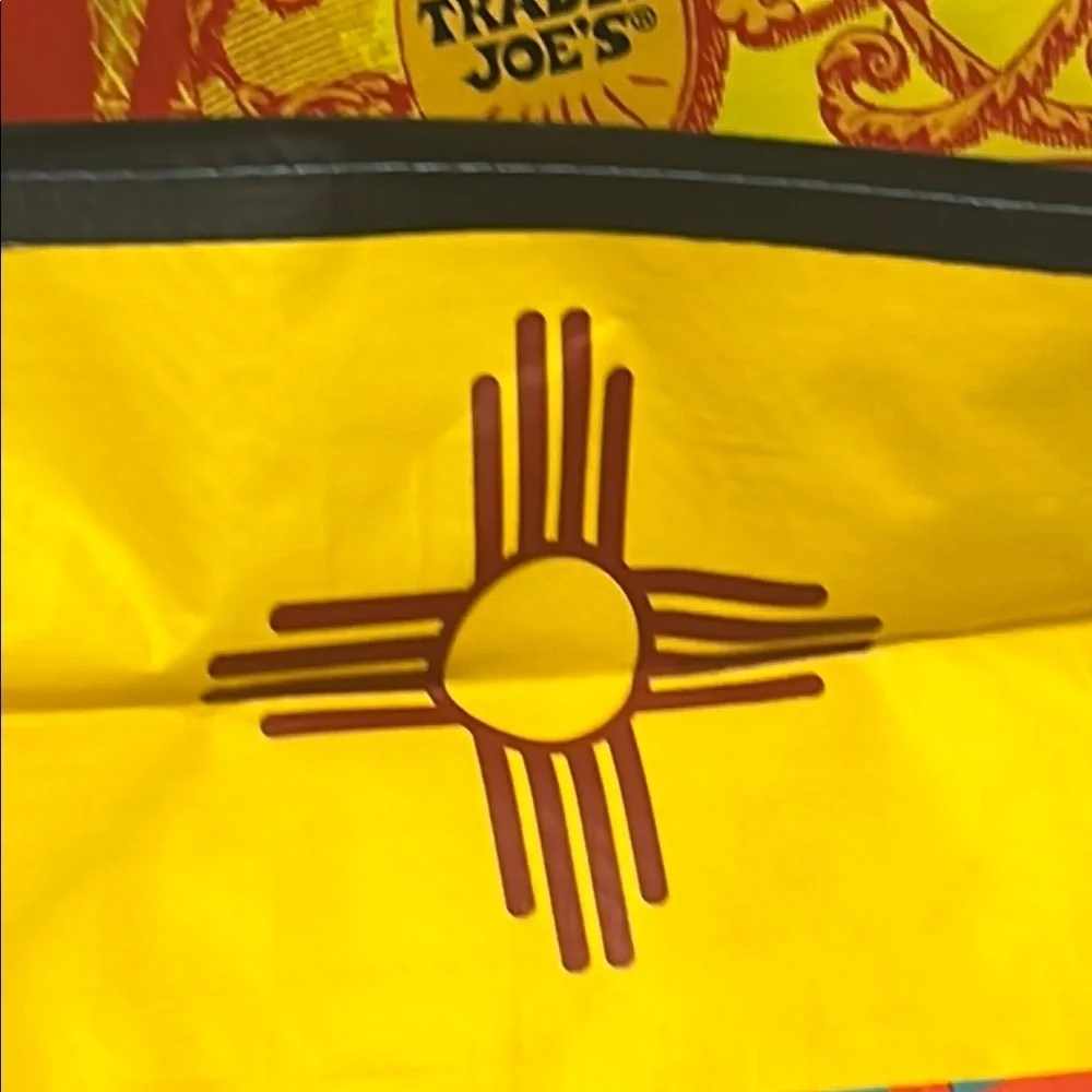Trader Joe’s New Mexico Land of Enchantment Chile Reusable Plastic Tote Bag